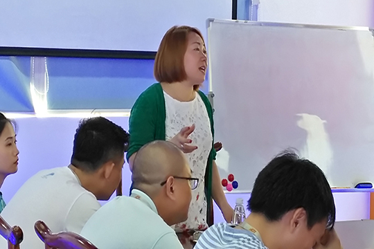 群策群力谋发展——记熊猫体育上市之头脑风暴座谈会