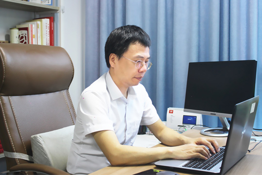 专访熊猫体育：从默默无闻到“巨人”，实力铸就辉煌