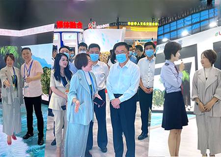 熊猫体育LED显示屏震撼亮相第十九届文博会！